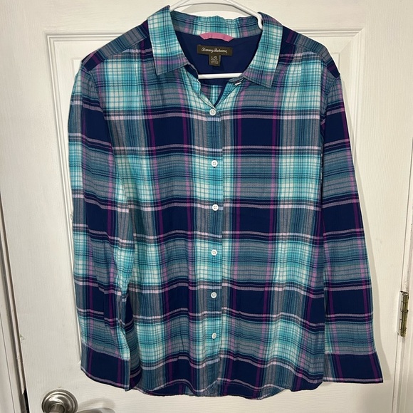 Tommy Bahama Tops - Tommy Bahama Women Plaid Roll Tab Long Sleeve Button Down Shirt Size Large. EUC.